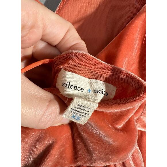 Silence Noise Romper Womens XS Orange Velvet Strappy V Neck Dressy Stretch Party - Picture 2 of 10